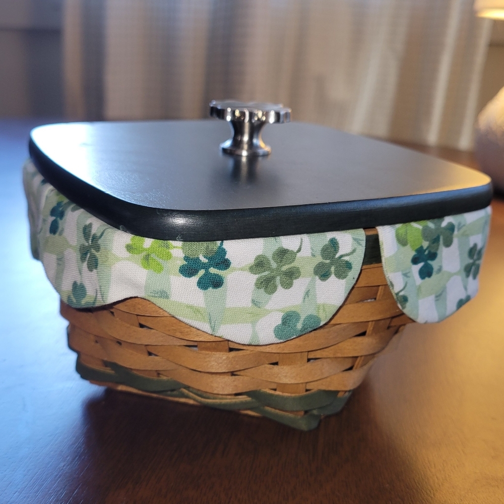 Longaberger Luck Twist Basket c2006
